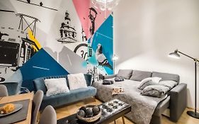 Bpr Colorlib Art Apartment